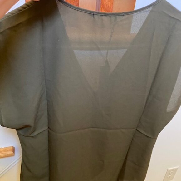 NWT Three Eighty Two Jackson Top Blouse Olive Green Made in the US Large - Picture 5 of 5
